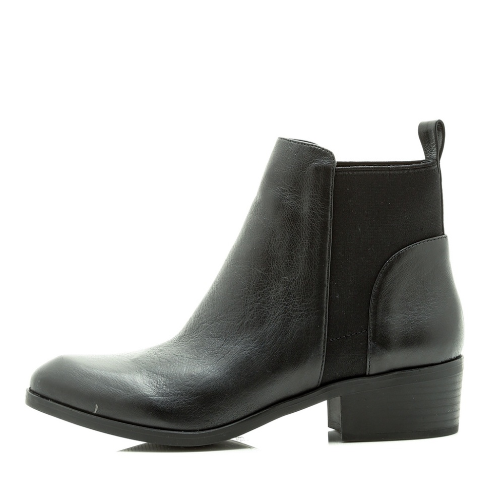 Seychelles Ukelele Black Leather Chelsea Boot